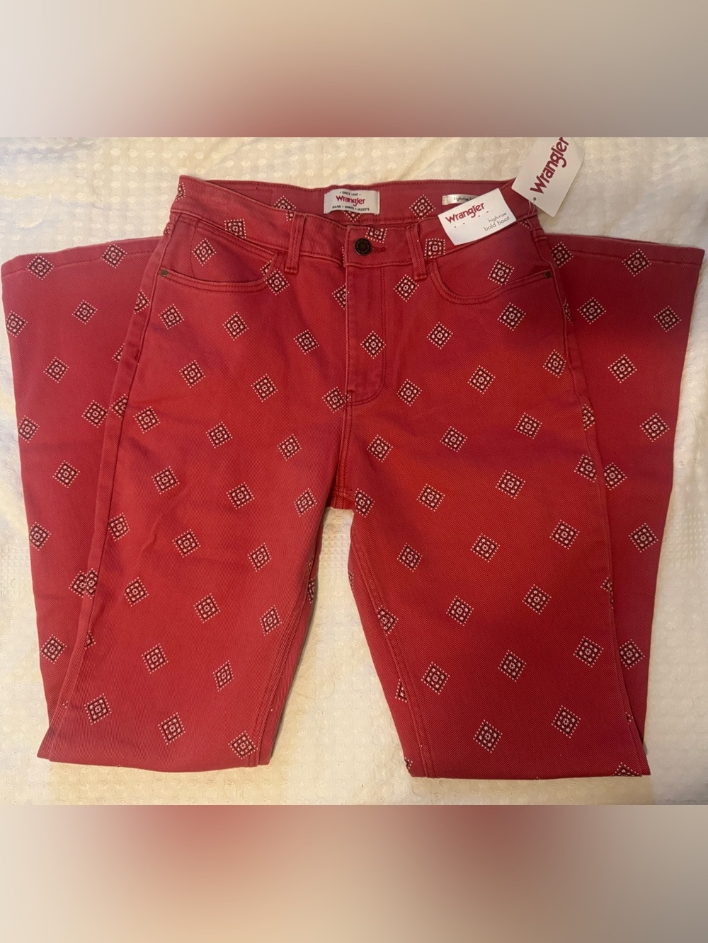 Wrangler Men’s Red Slim Jeans with Diamond Print